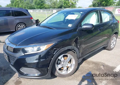 2021 Honda Hr-V Awd Lx z USA, uszkodzony, nr VIN 3CZRU6H34MM739558